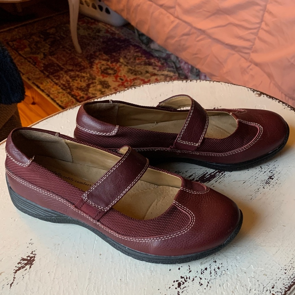 Softspots Leather Burgundy Mary Jane Flats